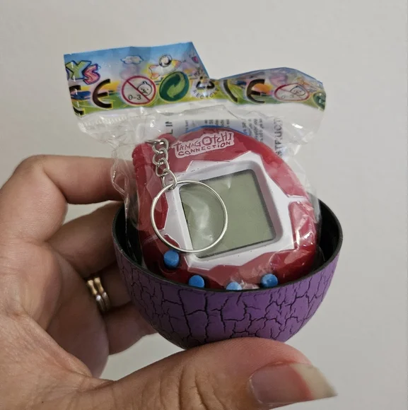 Connection Handheld Console - Red - Picture 1 of 3